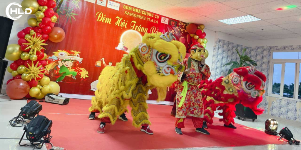 MC đọc bài phát biểu khai mạc vui Tết Trung thu