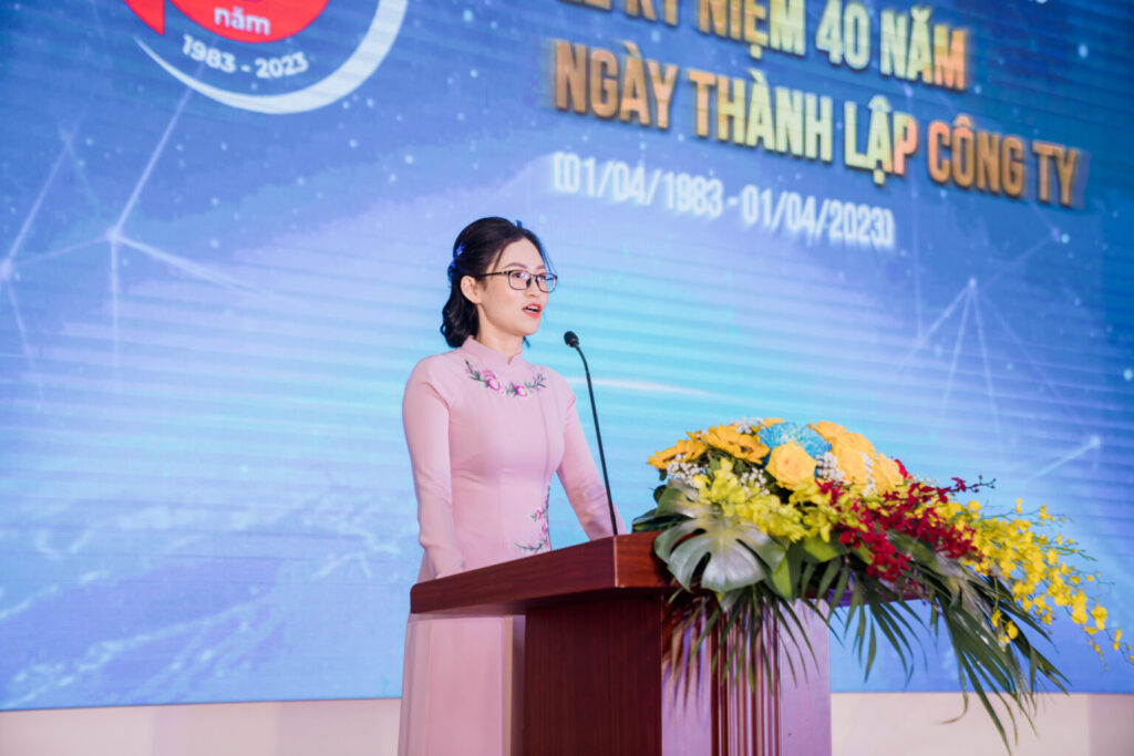 Mẫu chương trình tổ chức lễ kỷ niệm chuyên nghiệp